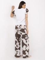 Brązowo-biały letni komplet z szerokimi spodniami