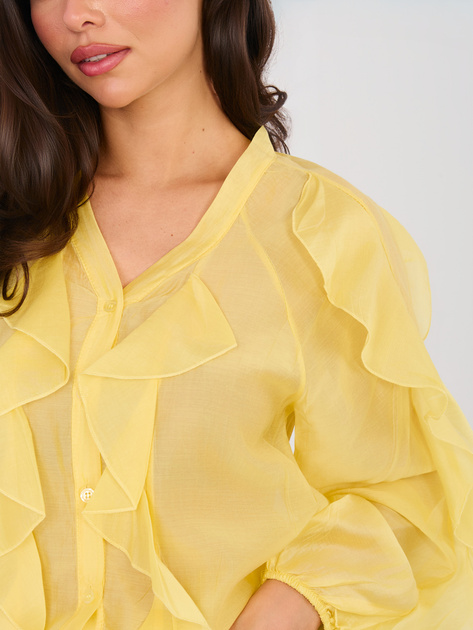 Żółta półprzezroczysta koszula z dekoltem V