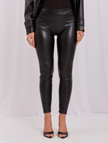 Schwarze Leggings aus Kunstleder von Briana RUE PARIS.