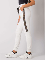 Ecru spodnie dresowe z aplikacją Giulia