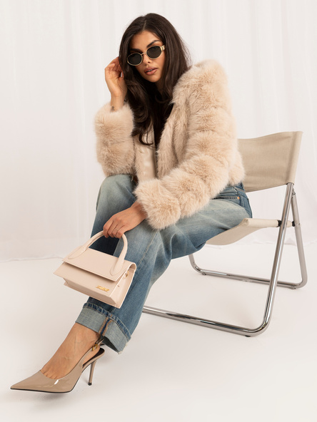 Hurt Beige short jacket made of eco-friendly fur.