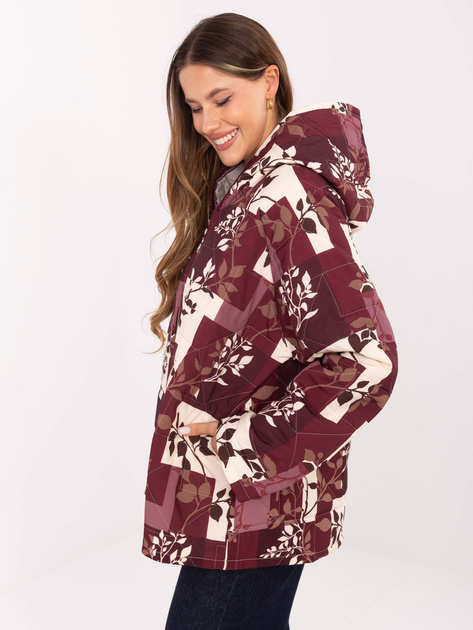 Bordowa pikowana kurtka z kieszeniami