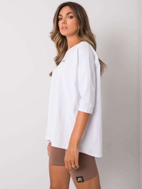 Biała bluzka z napisem Kaylyn