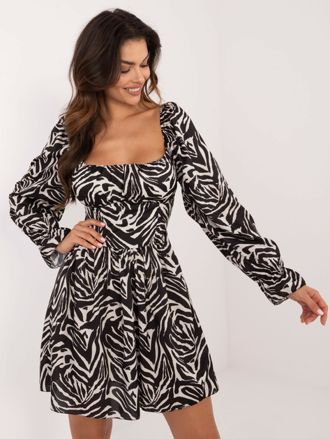Hurtownia Ecru-czarna rozkloszowana sukienka w zebrę