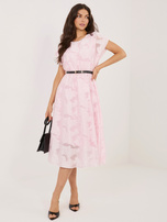 Jasnoróżowa elegancka sukienka z domieszką lyocellu RUE PARIS