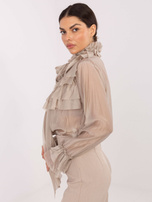 Beżowa elegancka koszula z żabotem