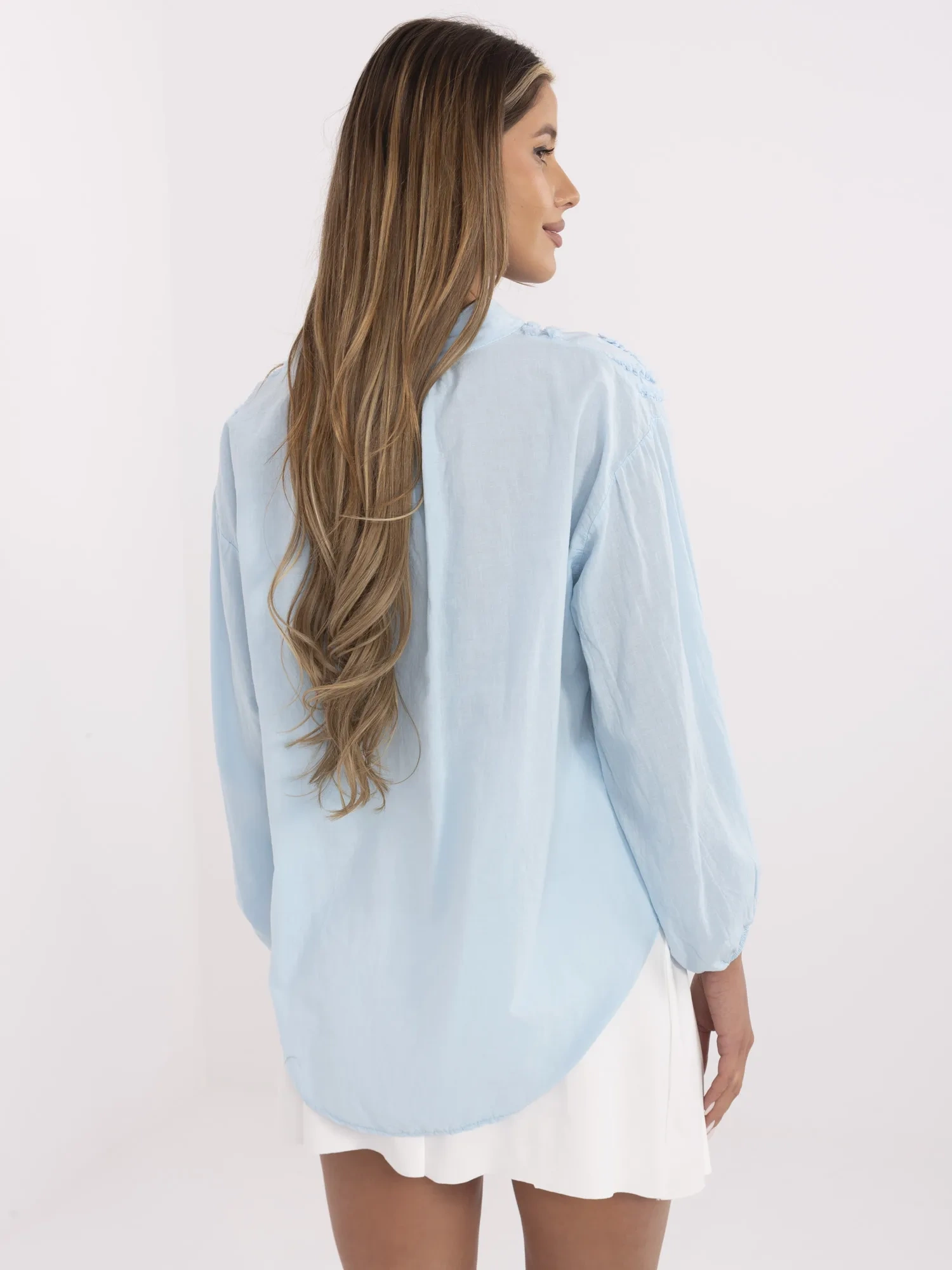 Světle modrá košilová blůza boho OCH BELLA.