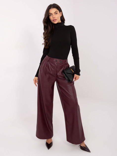 Czarna bluzka basic z golfem RUE PARIS