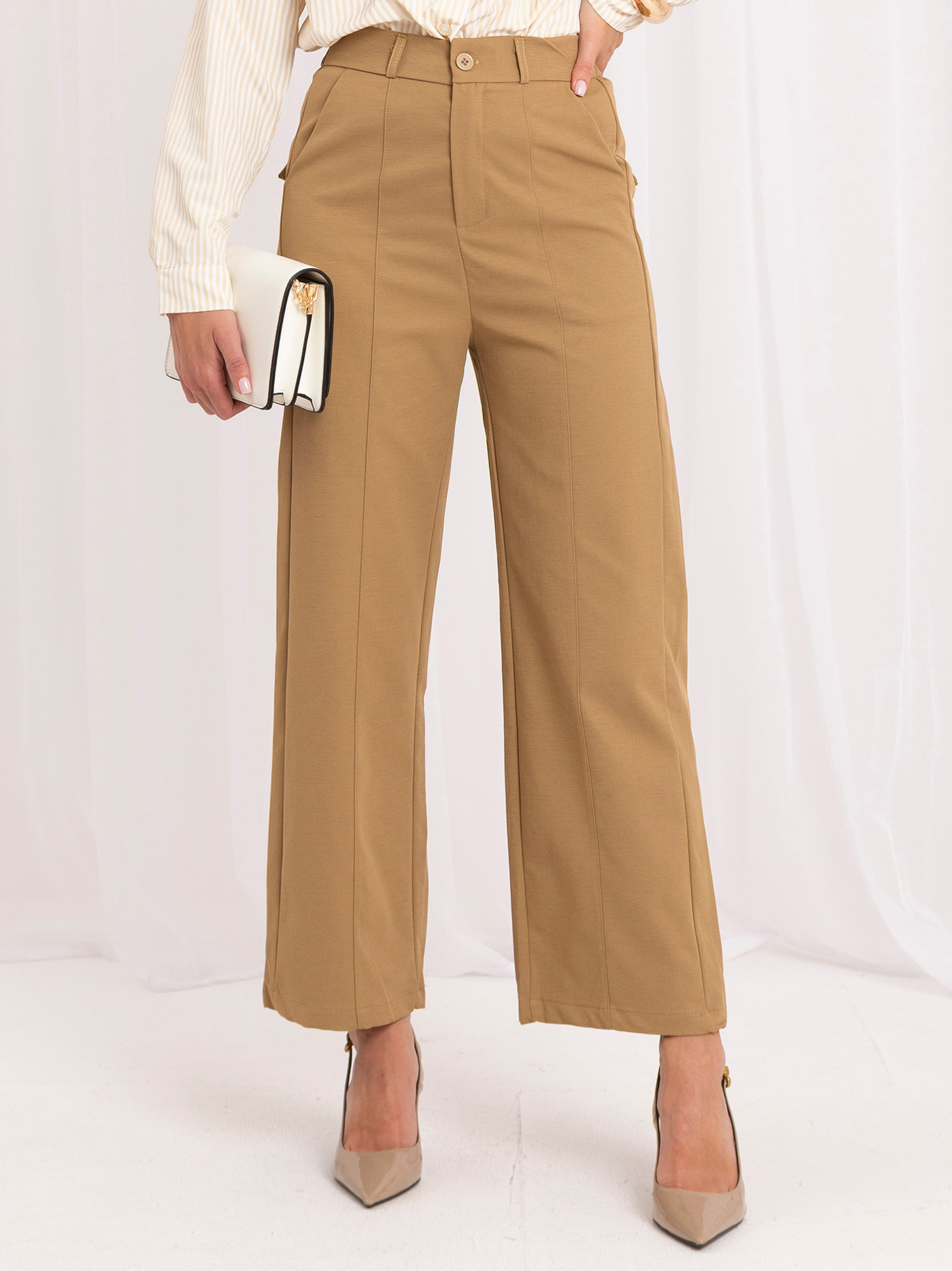 Spodnie camelowy