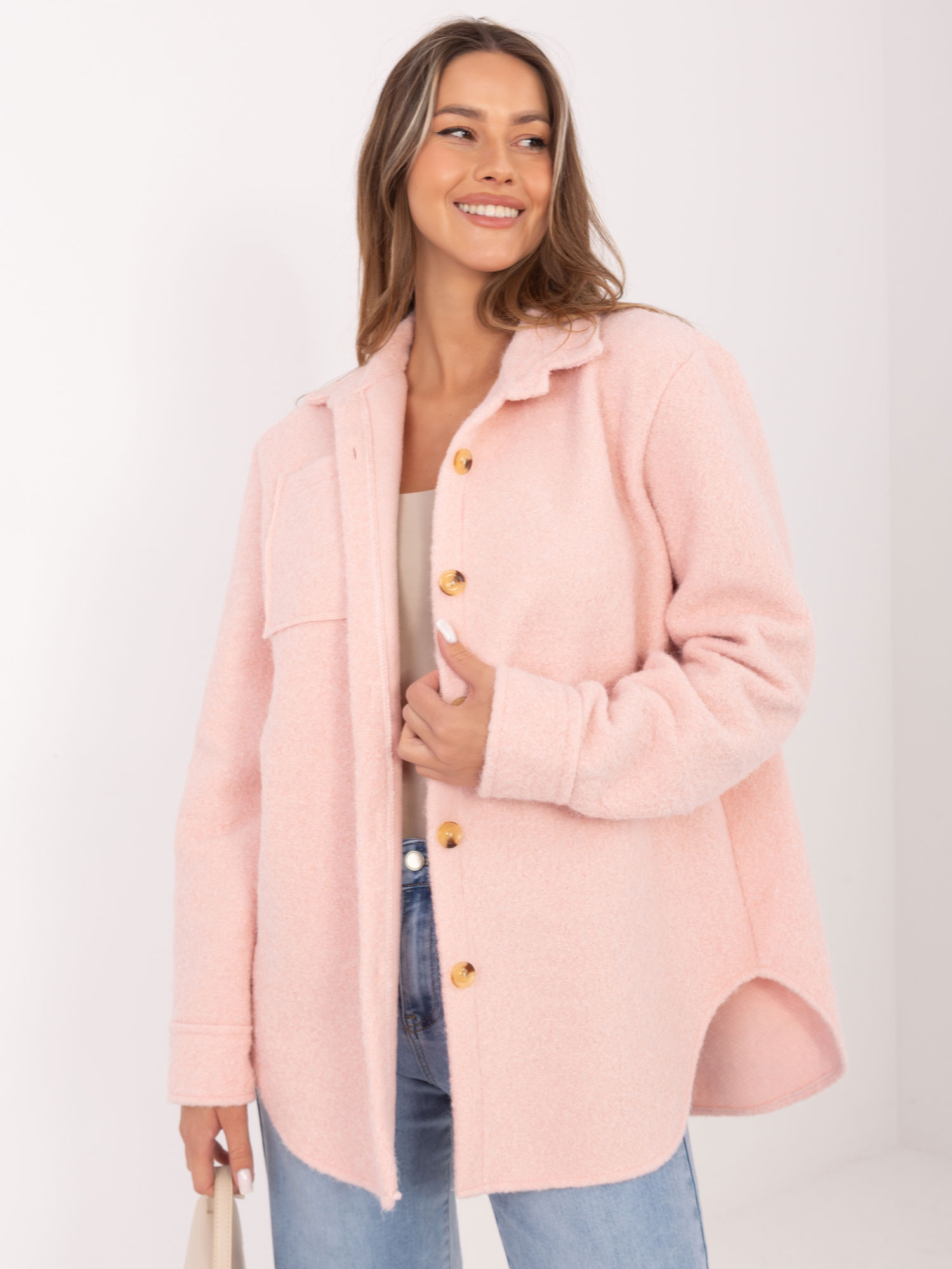 Helle rosa Hemdjacke mit Taschen RUE PARIS.
