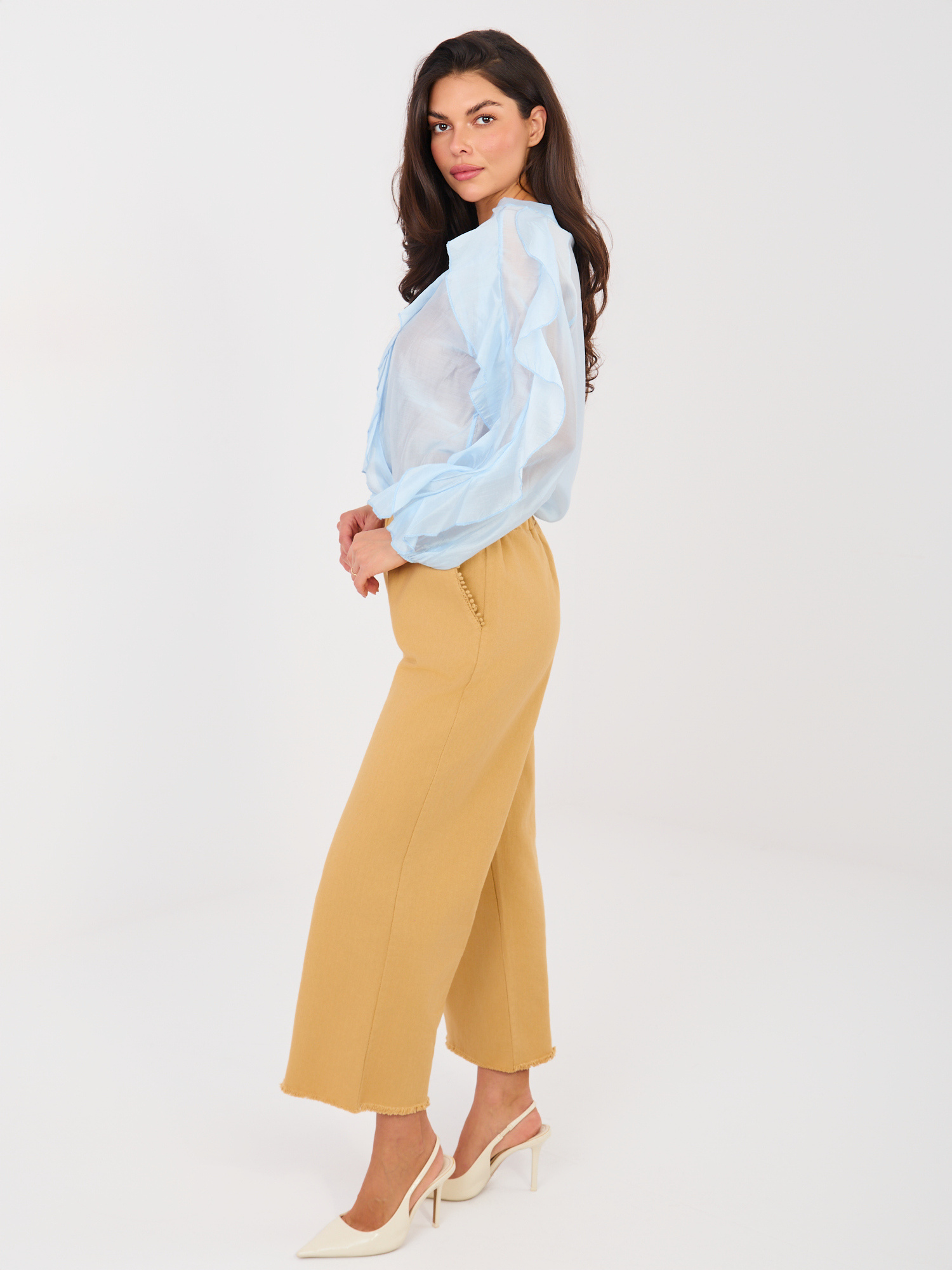 Kamelové džíny wide leg bez zapínání.