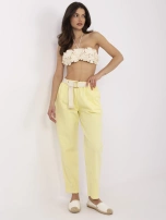 Hurtownia Jasnożółte damskie spodnie typu marchewki