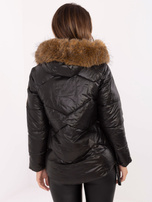 Czarna zimowa kurtka z kapturem