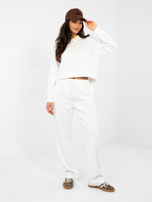 Ecru dwuczęściowy komplet z haftem