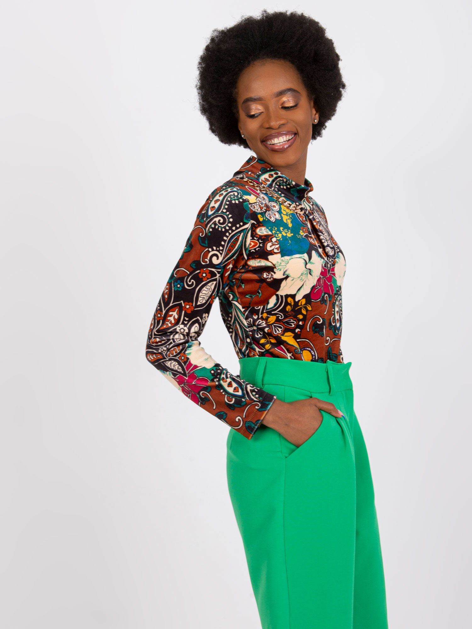 Brown patterned blouse with velor Bologna