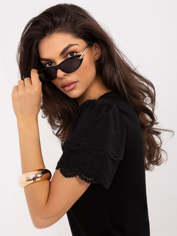 Czarna bawełniana bluzka w stylu boho 