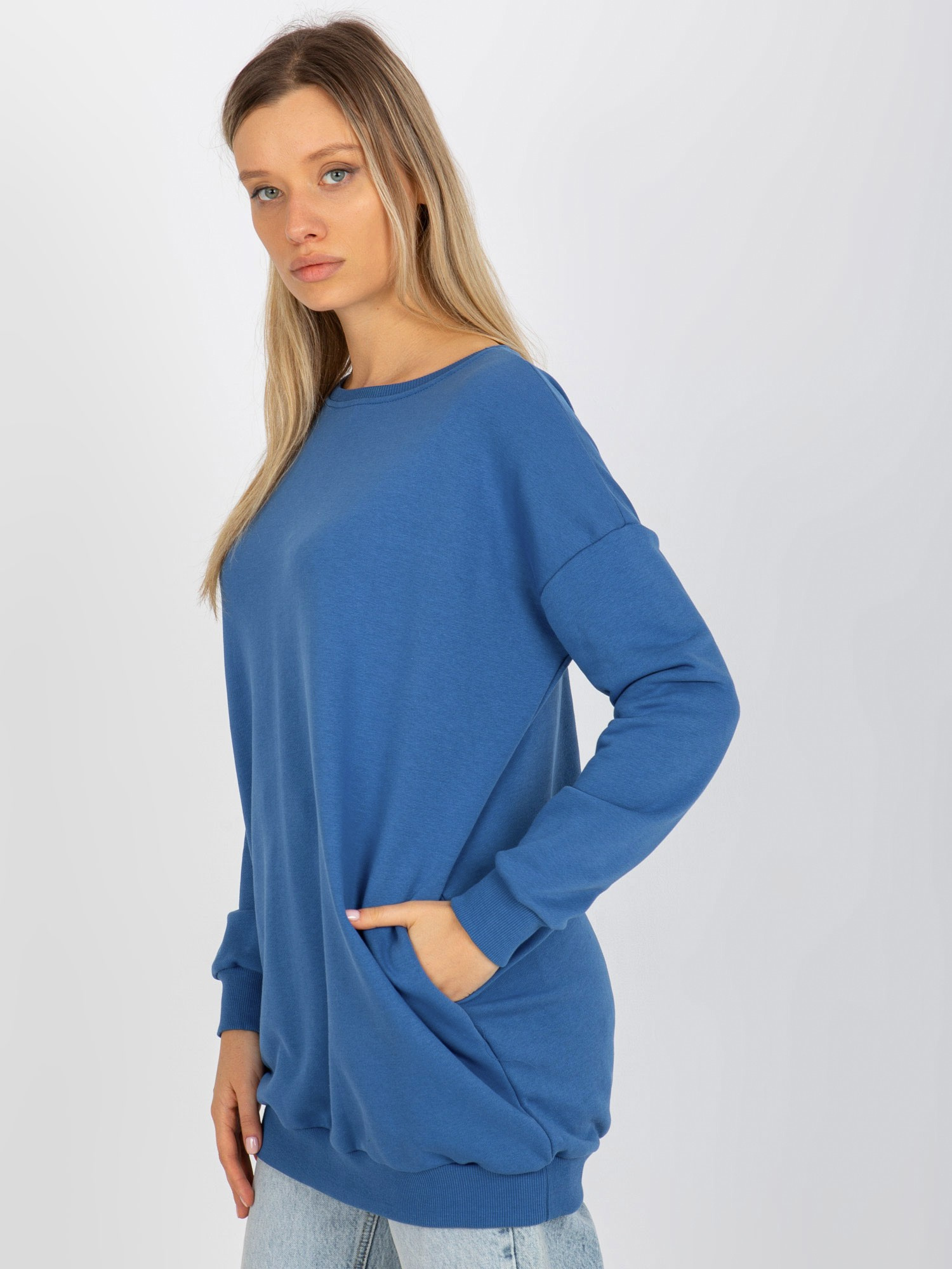 Ciemnoniebieska długa bluza basic z okrągłym dekoltem