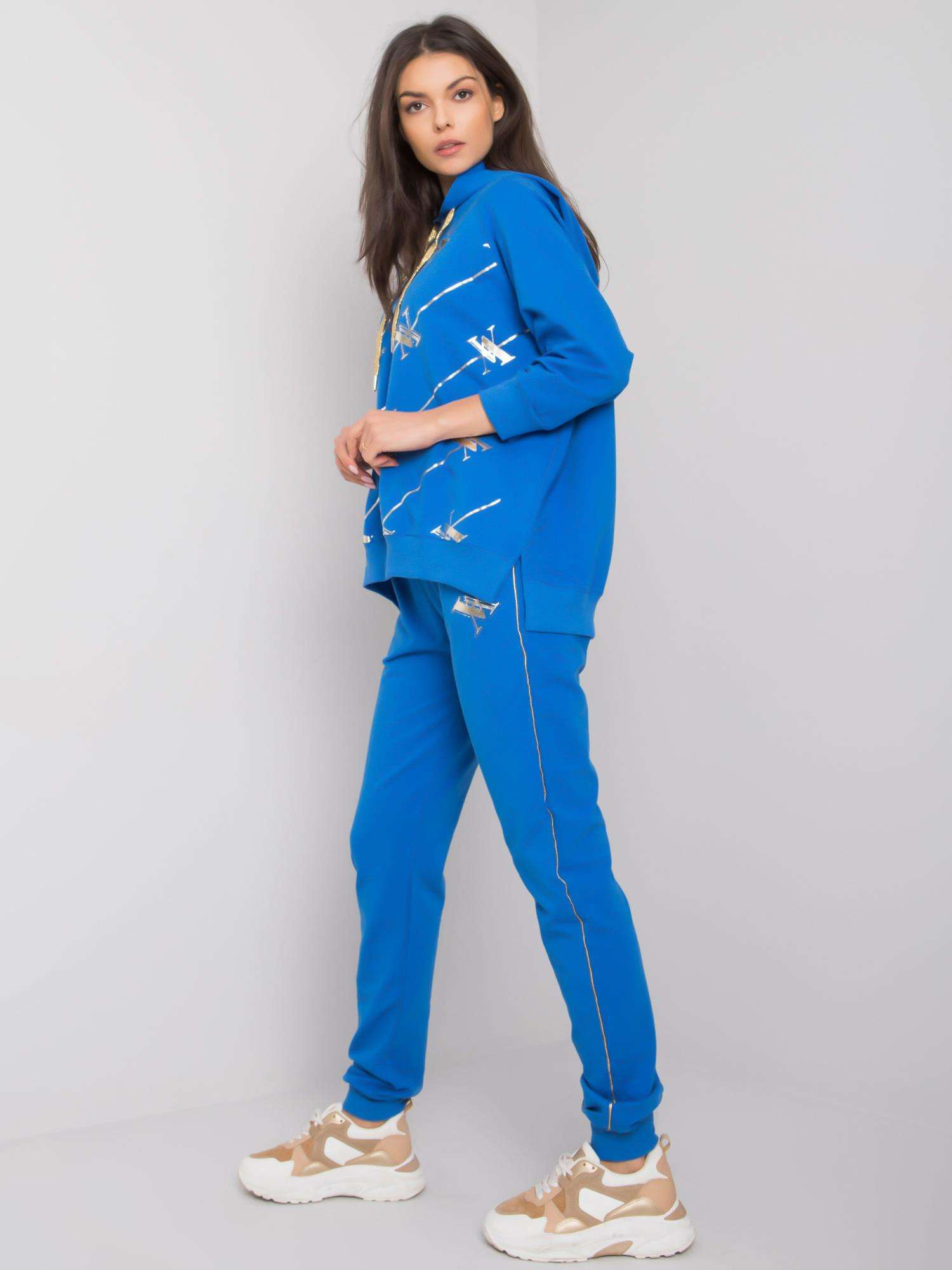 Dunkelblaues zweiteiliges Set mit Print Cliffton.
