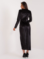 "Hurt Black velvet evening dress with a slit."