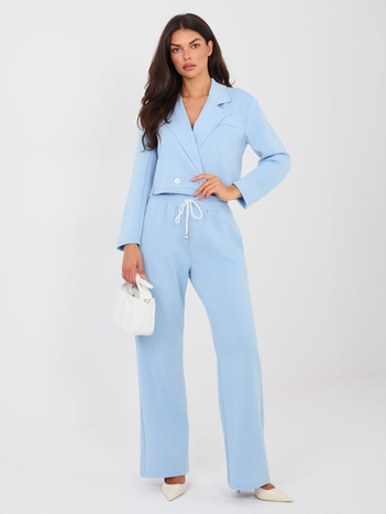 Jasnoniebieski komplet z ozdobnymi guzikami RUE PARIS 