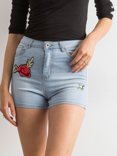 Niebieskie szorty high waist z naszywkami