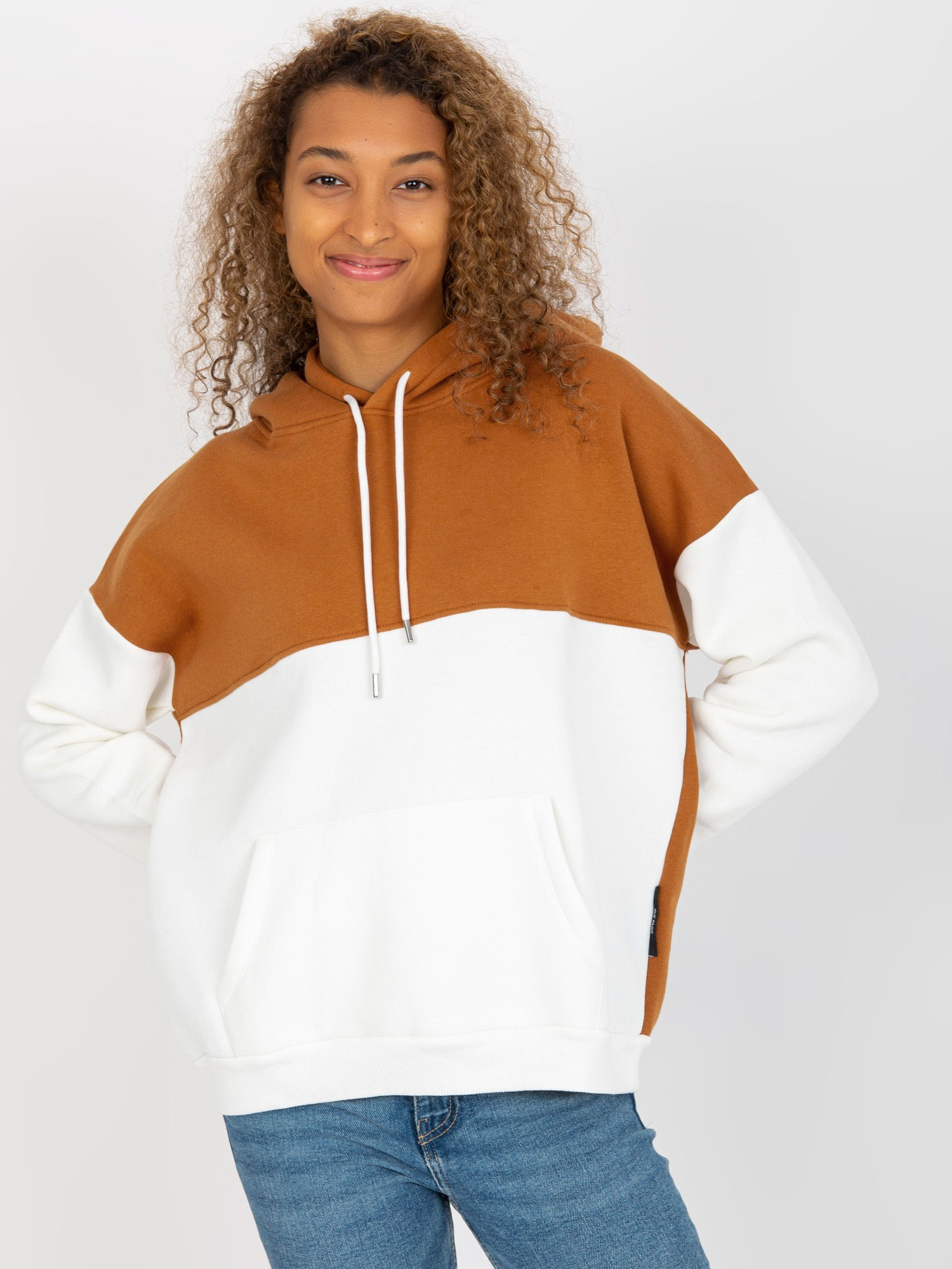 Hurt Jasnobrązowo-ecru dresowa bluza basic kangurka RUE PARIS 