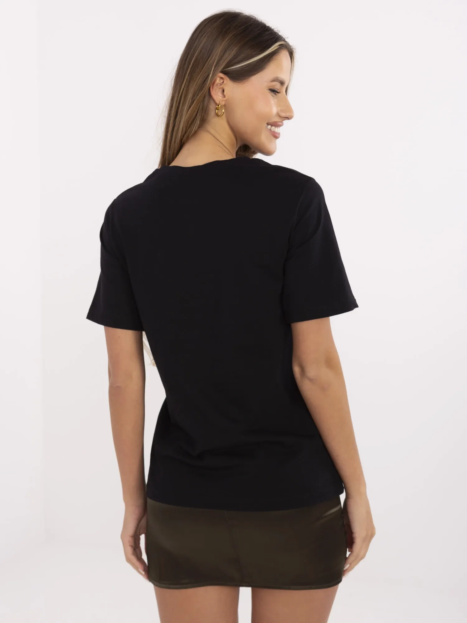 Czarny damski t-shirt z nadrukiem
