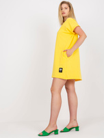 Żółta długa bluzka plus size z dekoltem w serek