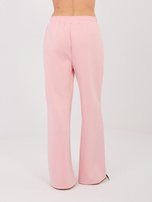 Pastelowy różowy damski komplet z miękkiego materiału