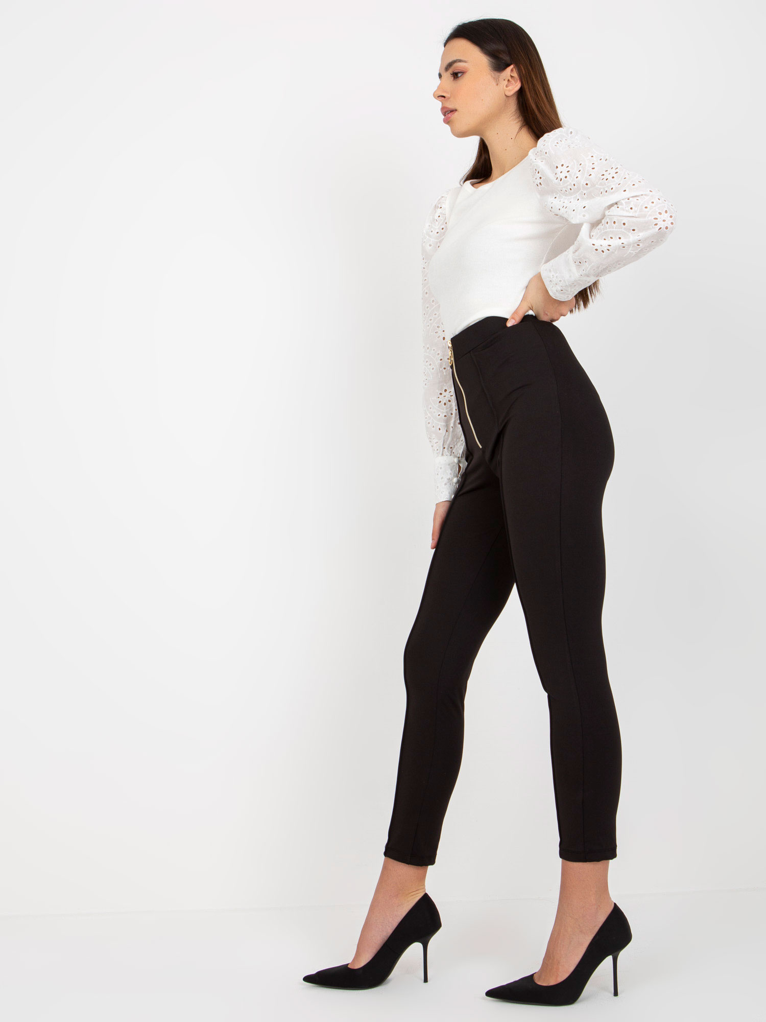 Czarne legginsy eleganckie z zamkiem OCH BELLA