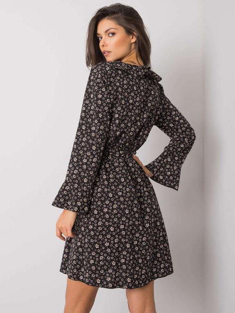 Czarna sukienka we wzory Adalee