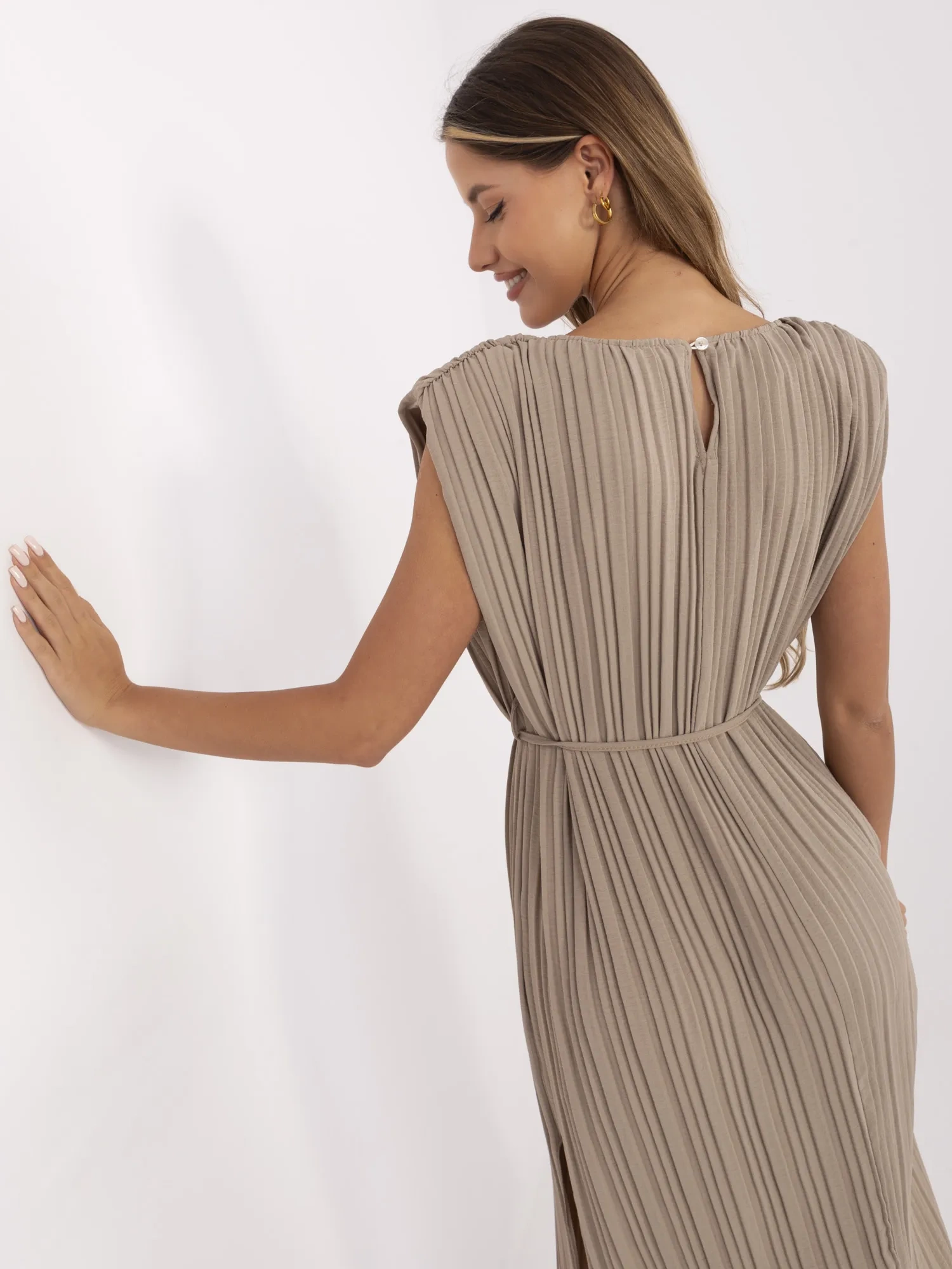 Dark beige midi dress with slits.