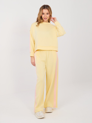 Pastelowy żółty komplet z bluzą bez kaptura RUE PARIS 