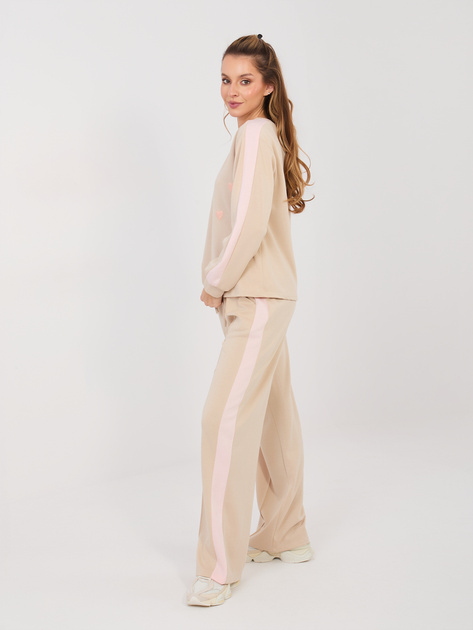 Beżowy dresowy komplet z bluzą w serduszka RUE PARIS