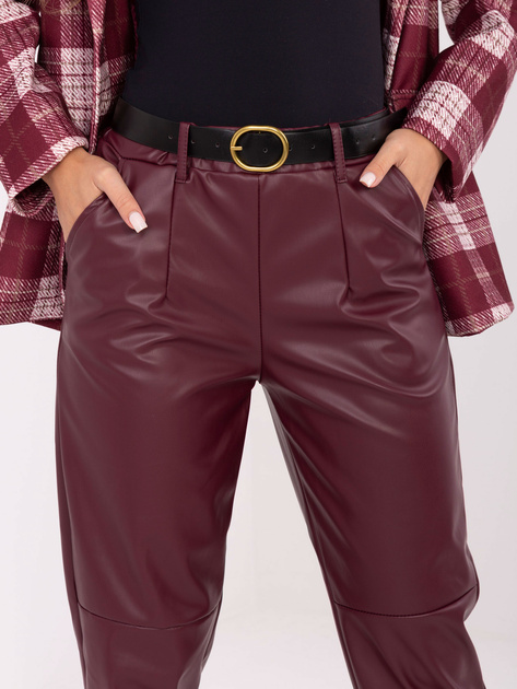 Burgundowe spodnie z ekoskóry z gumką w pasie RUE PARIS