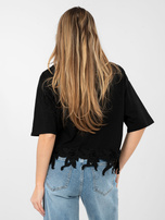 Czarna bluzka oversize z kwiatową aplikacją