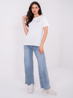 Biały bawełniany t-shrt z haftem