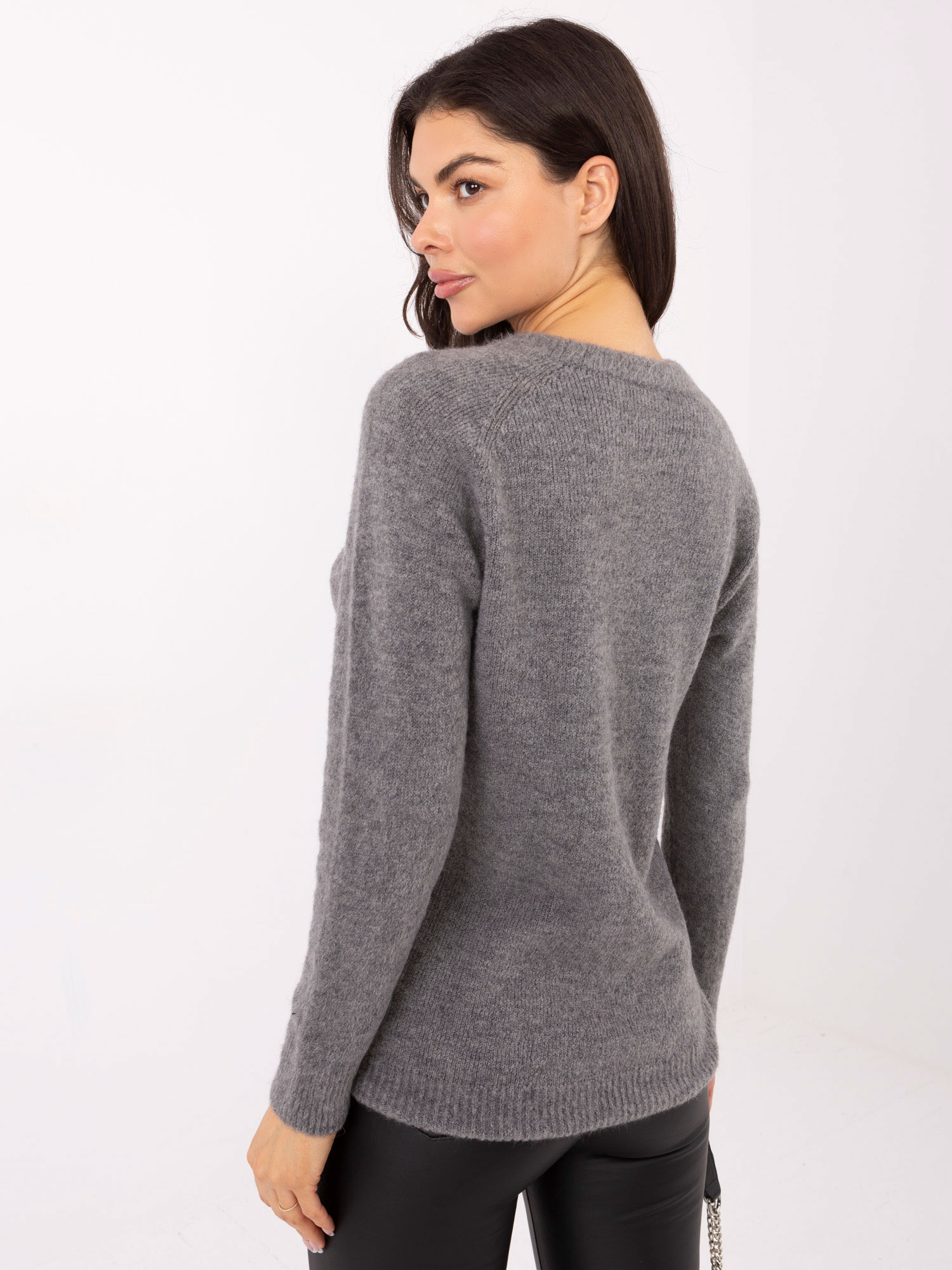 Sweter ciemny szary