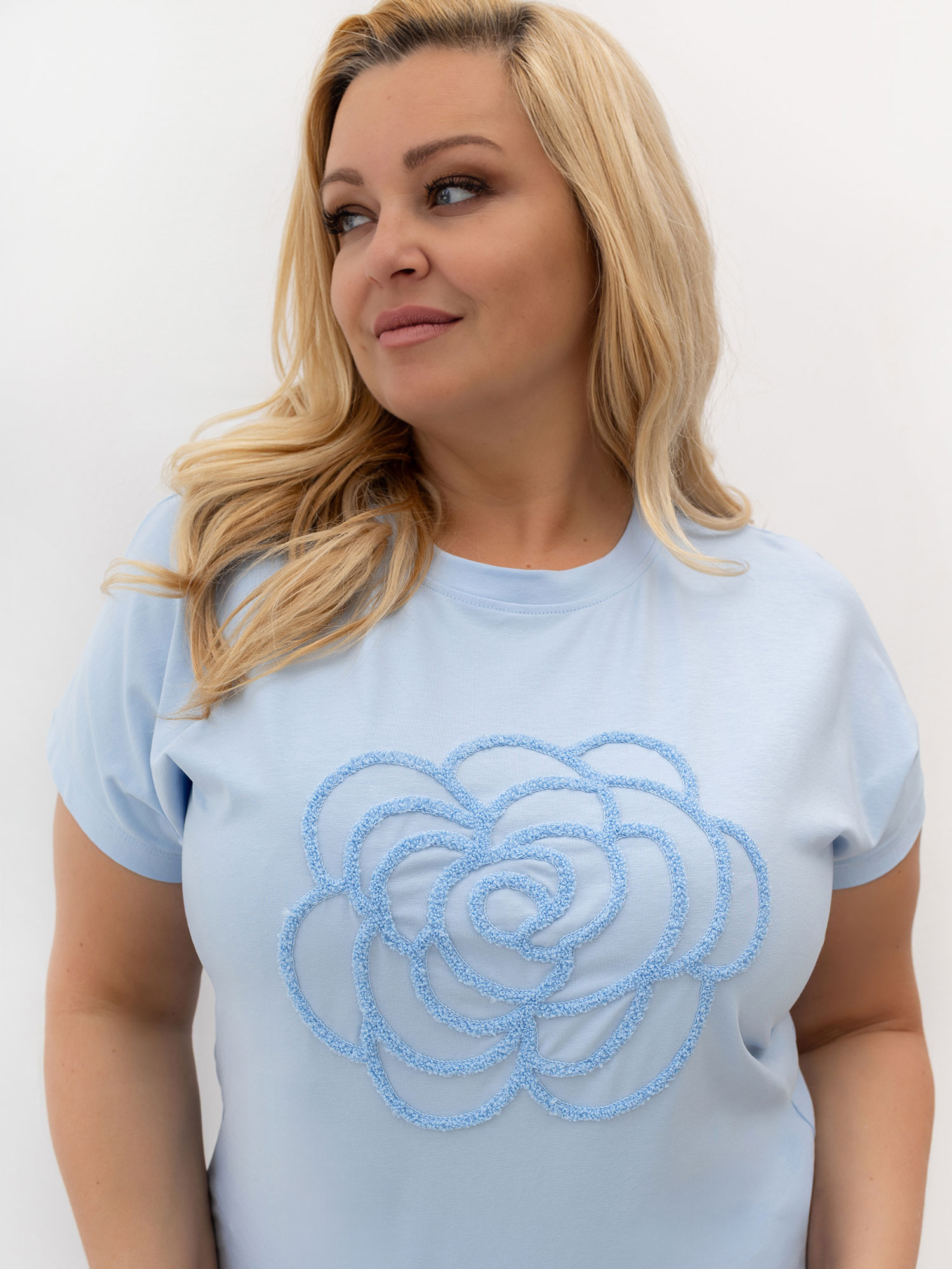 T-shirt jasny niebieski