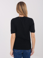 Czarny klasyczny sweter z warkoczami