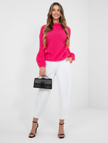 Fuksjowy sweter oversize z domieszką wełny