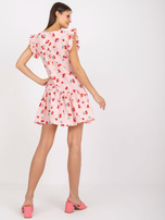 Jasnoróżowa mini sukienka z printami i krótkim rękawem Cherry 