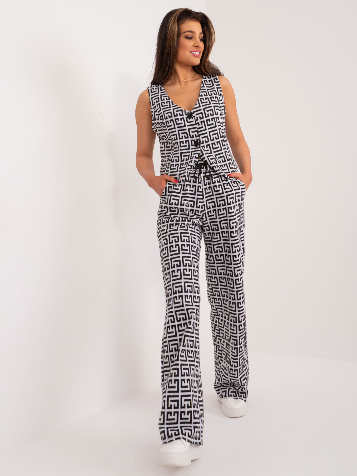 Hurt gray-black fabric pants with a straight leg.