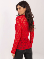 Czerwona koronkowa bluzka z dekoltem w łódkę