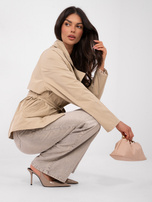 Jasnocamelowy trencz z kieszeniami RUE PARIS 