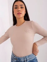 Hurtownia Beżowa bluzka w prążek BASIC FEEL GOOD