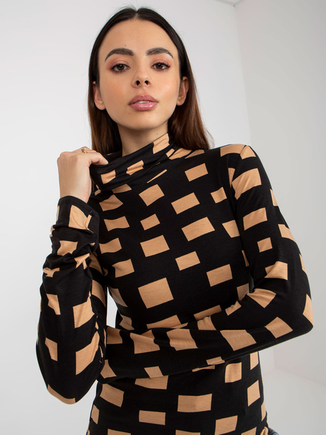 Hurtownia Czarno-camelowa bluzka z golfem i nadrukiem