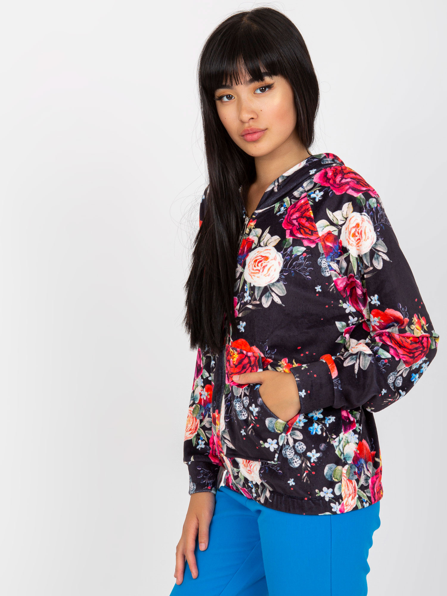 Großhandel Schwarze Veloursjacke mit Druck RUE PARIS.