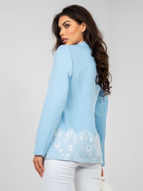 Pastelowa niebieska klasyczna marynarka z koronką