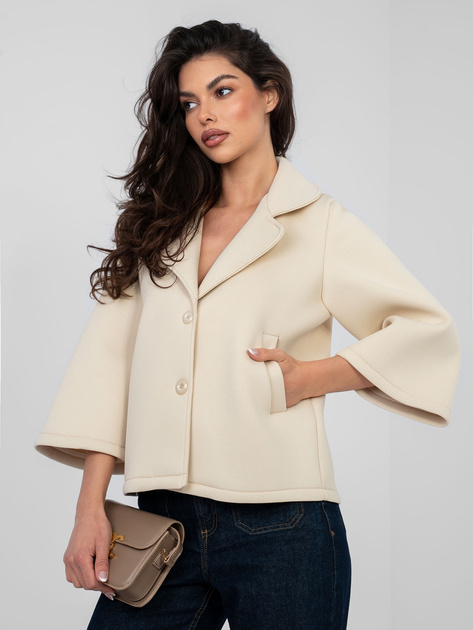 Jasnobeżowy jednorzędowy płaszcz z kołnierzem